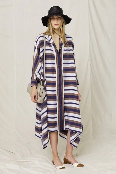 Look 12